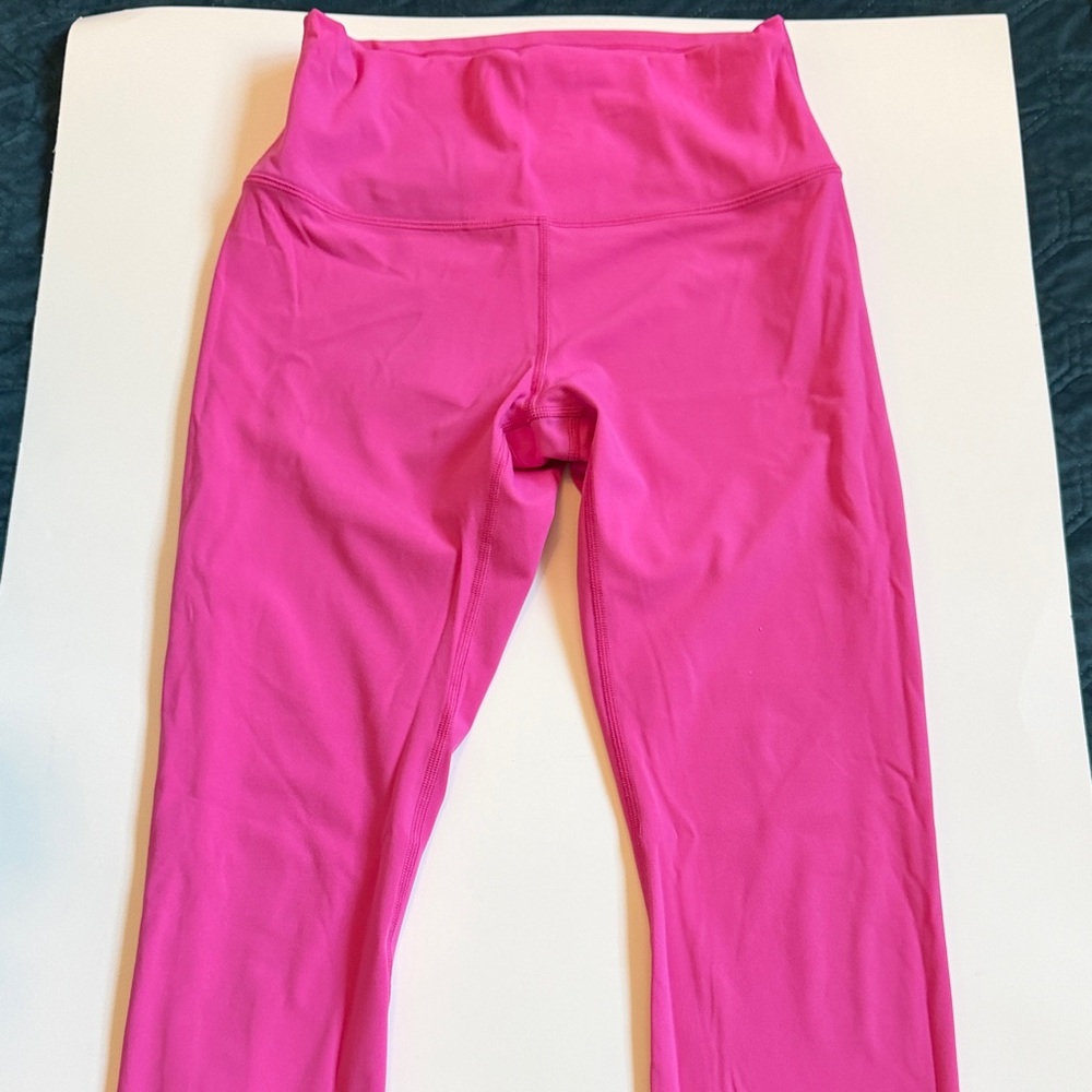 Women’s pink Leggings